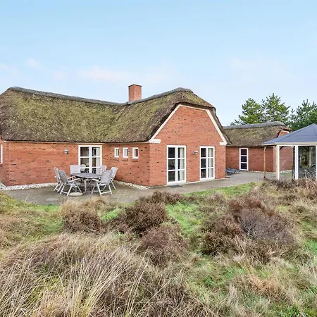 Holiday home Lieselotte