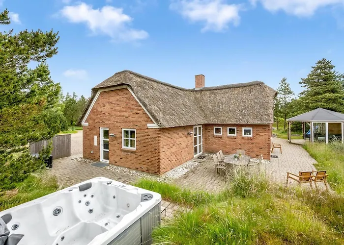 Semesterbostad Lieselotte - 2-7km From The Sea By Interhome