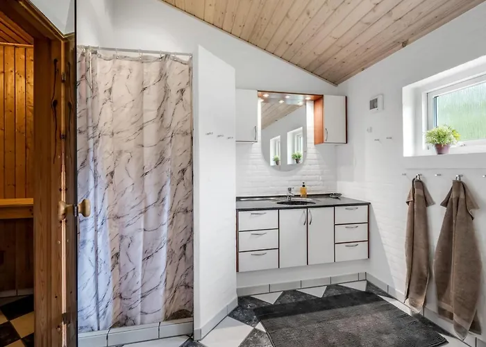 Semesterbostad Lieselotte - 2-7km From The Sea By Interhome