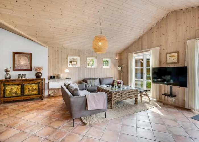 Semesterbostad Lieselotte - 2-7km From The Sea By Interhome